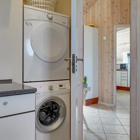 Riste - 450m From The Sea In Nw Jutland By Interhome 別荘