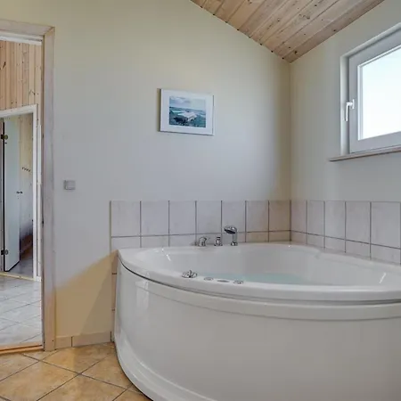 Сasa de vacaciones Riste - 450m From The Sea By Interhome