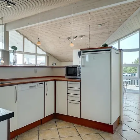 Сasa de vacaciones Riste - 450m From The Sea By Interhome